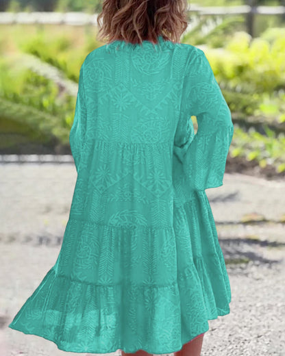 Oriana™ – Kevyt V-pääntie midimekko