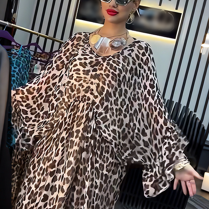 Janet™ – Väljä oversize-leopardi­maksimekko